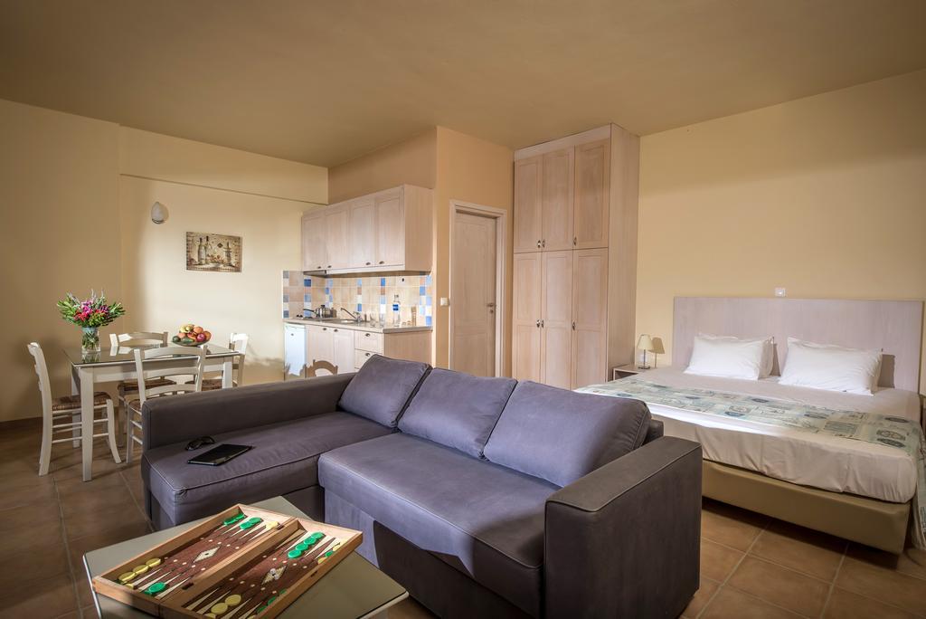 Triopetra Notos Hotel Bagian luar foto